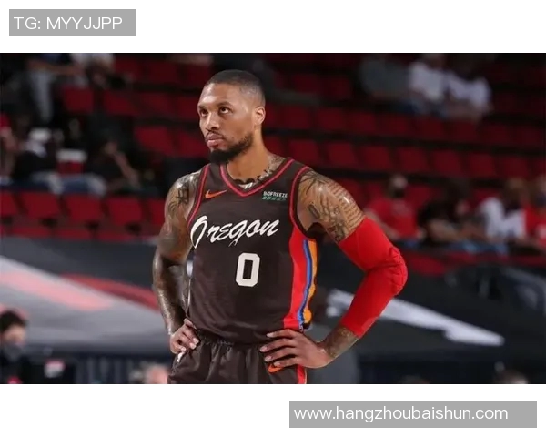 利拉德回应批评:我只专注于比赛 利拉德回应批评:我只专注于比赛